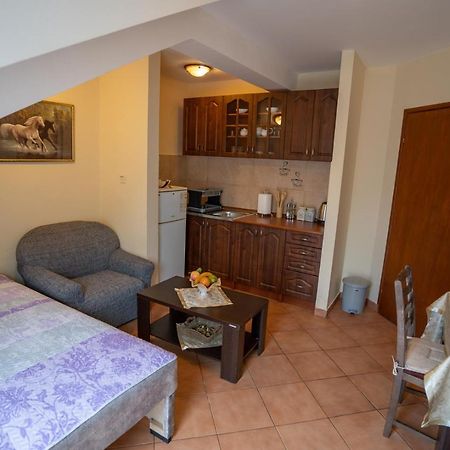 Albatros Apartment Котор Екстериор снимка