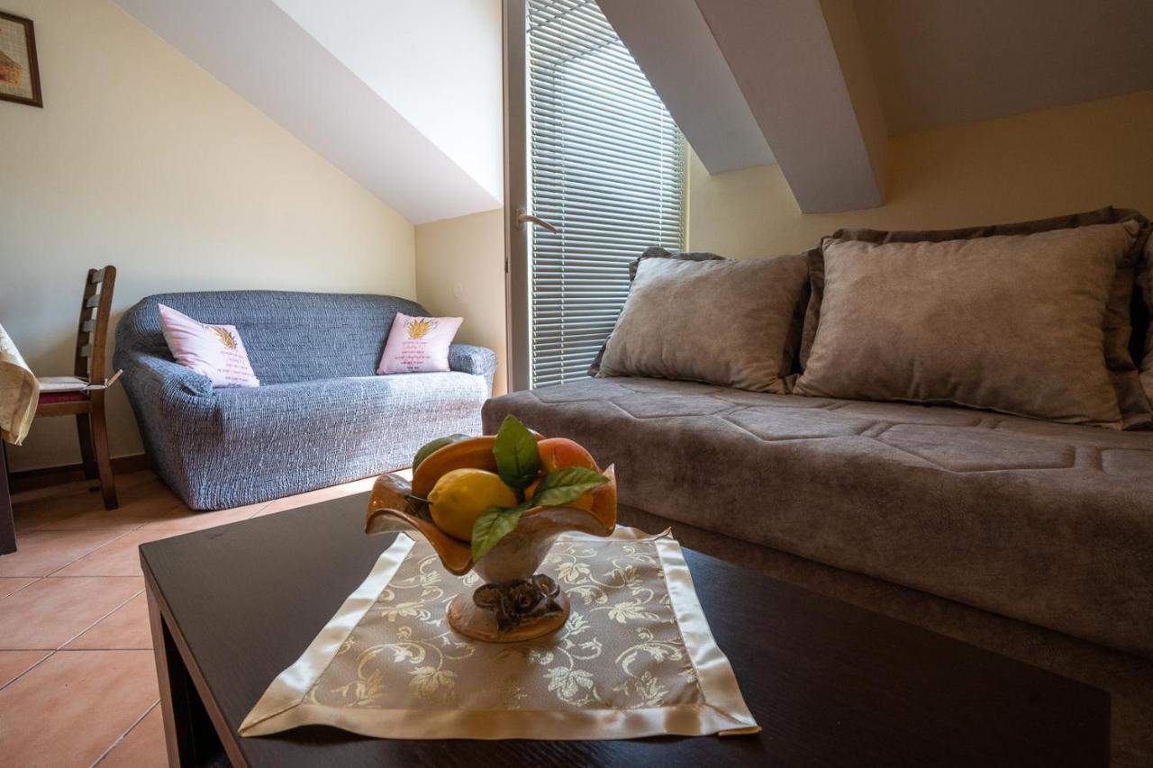 Albatros Apartment Котор Екстериор снимка
