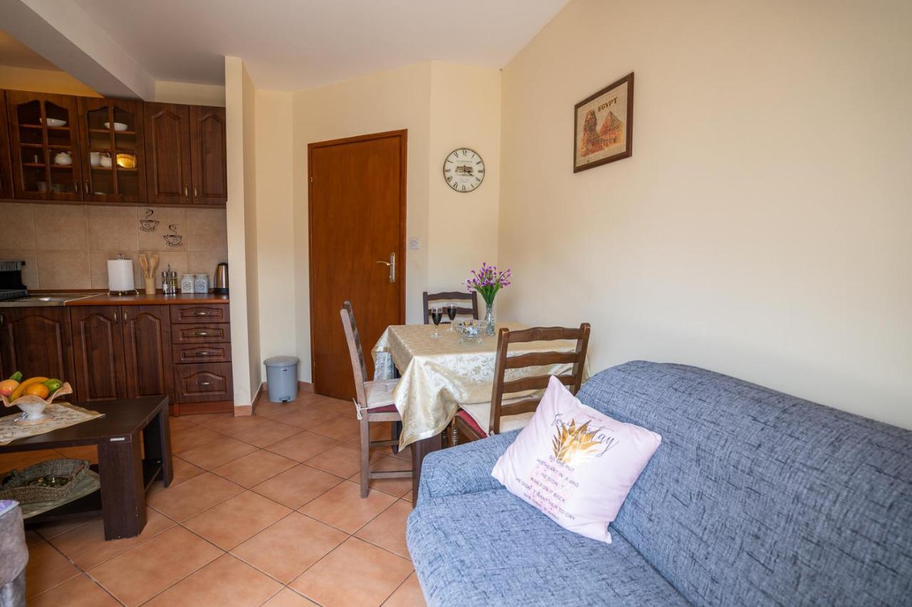 Albatros Apartment Котор Екстериор снимка